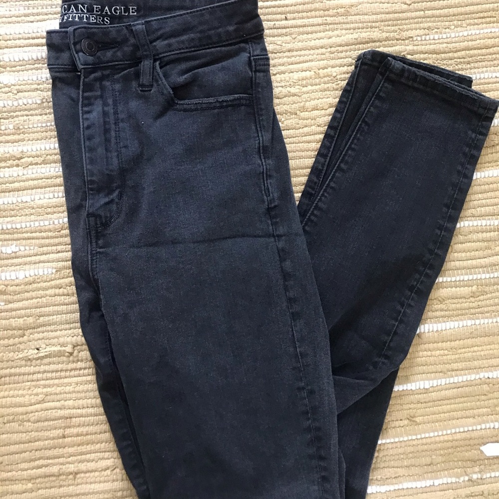 Washed black AE ripped knee ultra high rise jeans